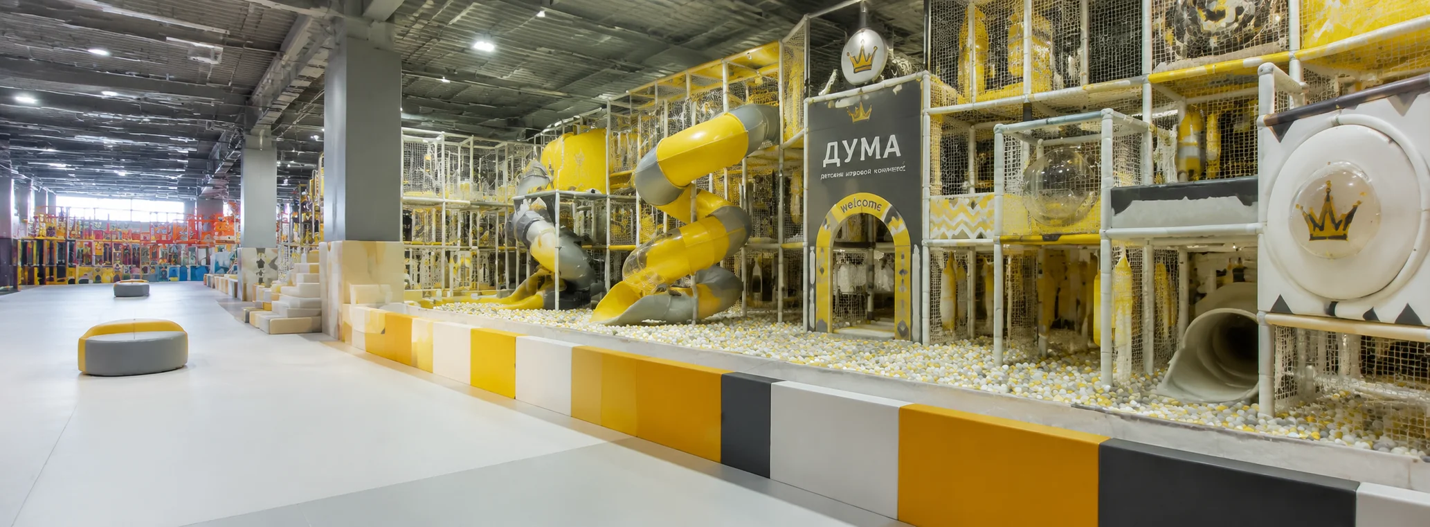 Тематический детский игровой комплекс «Дума» площадью 1000 м² для торгового центра